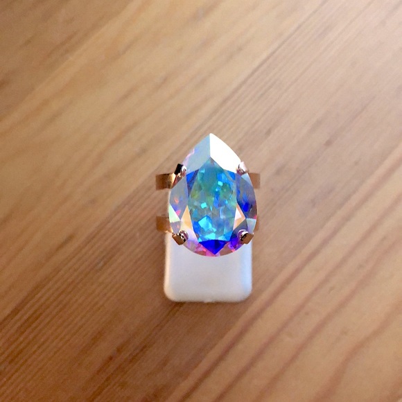 Aurora Borealis Pear Crystal Statement Ring - Picture 13 of 17